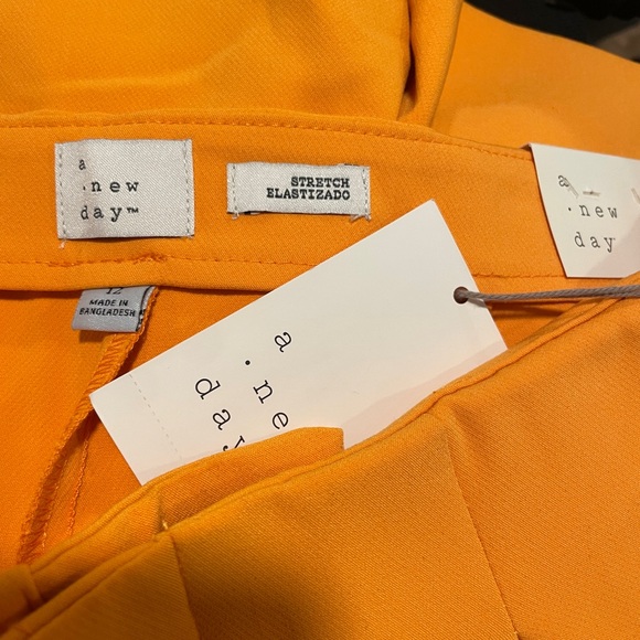 A New Day Dress Shorts - Picture 3 of 3